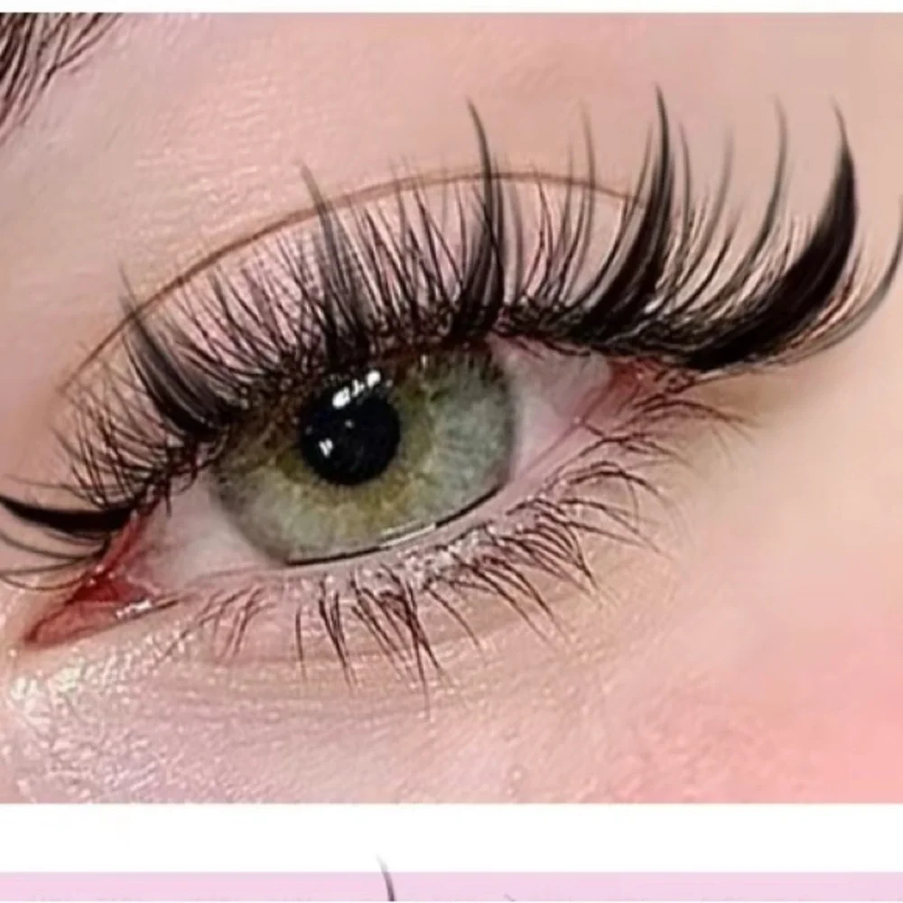 DIY Lash Clusters - Eyelash Extension Kit -With Bond and Seal+ Remover - Picture 6 of 11